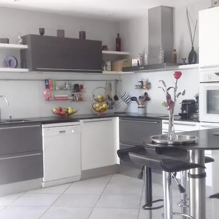 Maison De 3 Chambres Avec Jardin Et Wifi A Semesterbostad Eymet